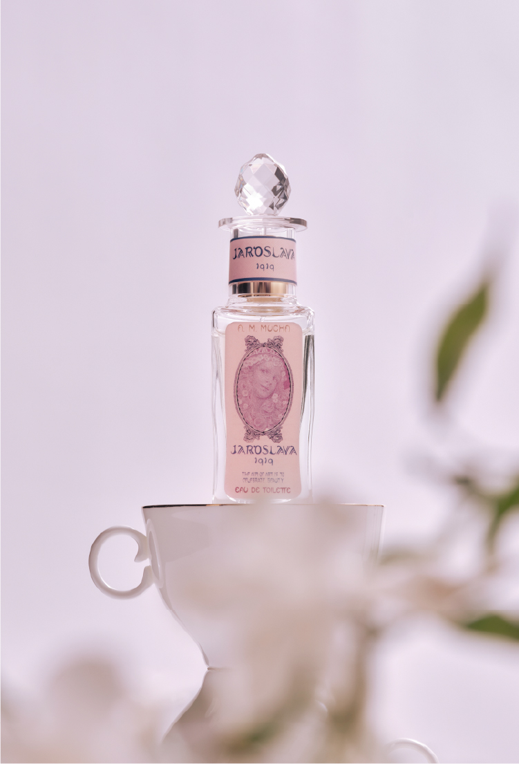 2026 collection new products JAROSLAVAのメインビジュアル