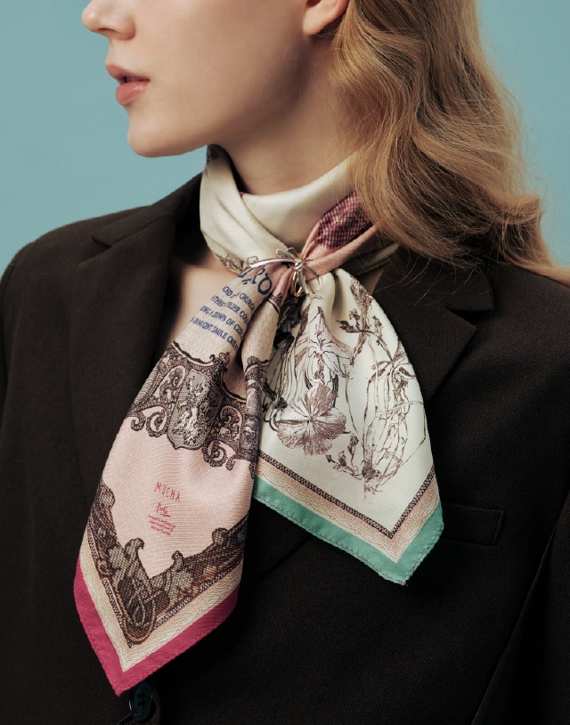 ヤロスラヴァのシルクスカーフとリボンスカーフリング